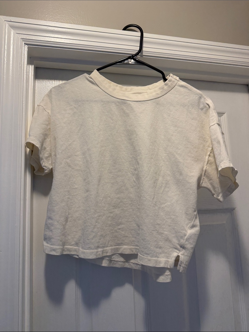 aerie Cream Short Sleeve Crop Tee